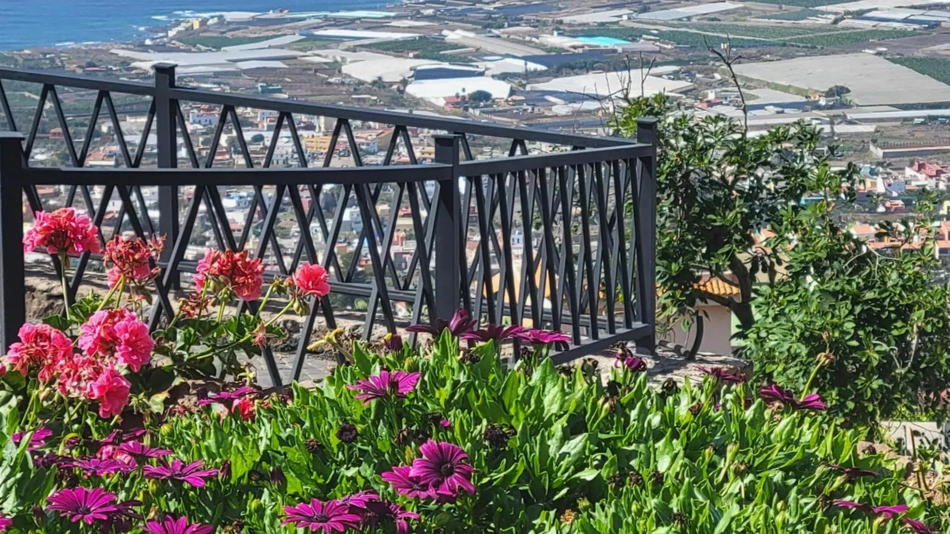 Rural Escape W/Stunning Views, Jacuzzi And Sauna La Laguna  Holiday home La Laguna (Tenerife)
