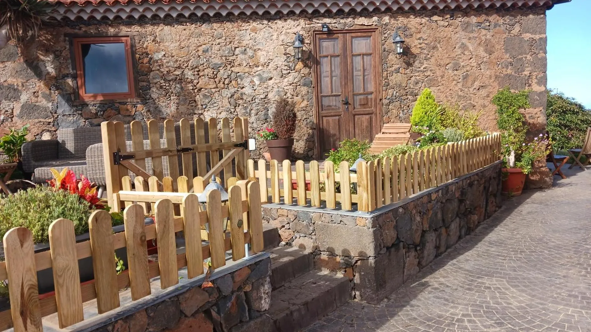 Rural Escape W/Stunning Views, Jacuzzi And Sauna La Laguna