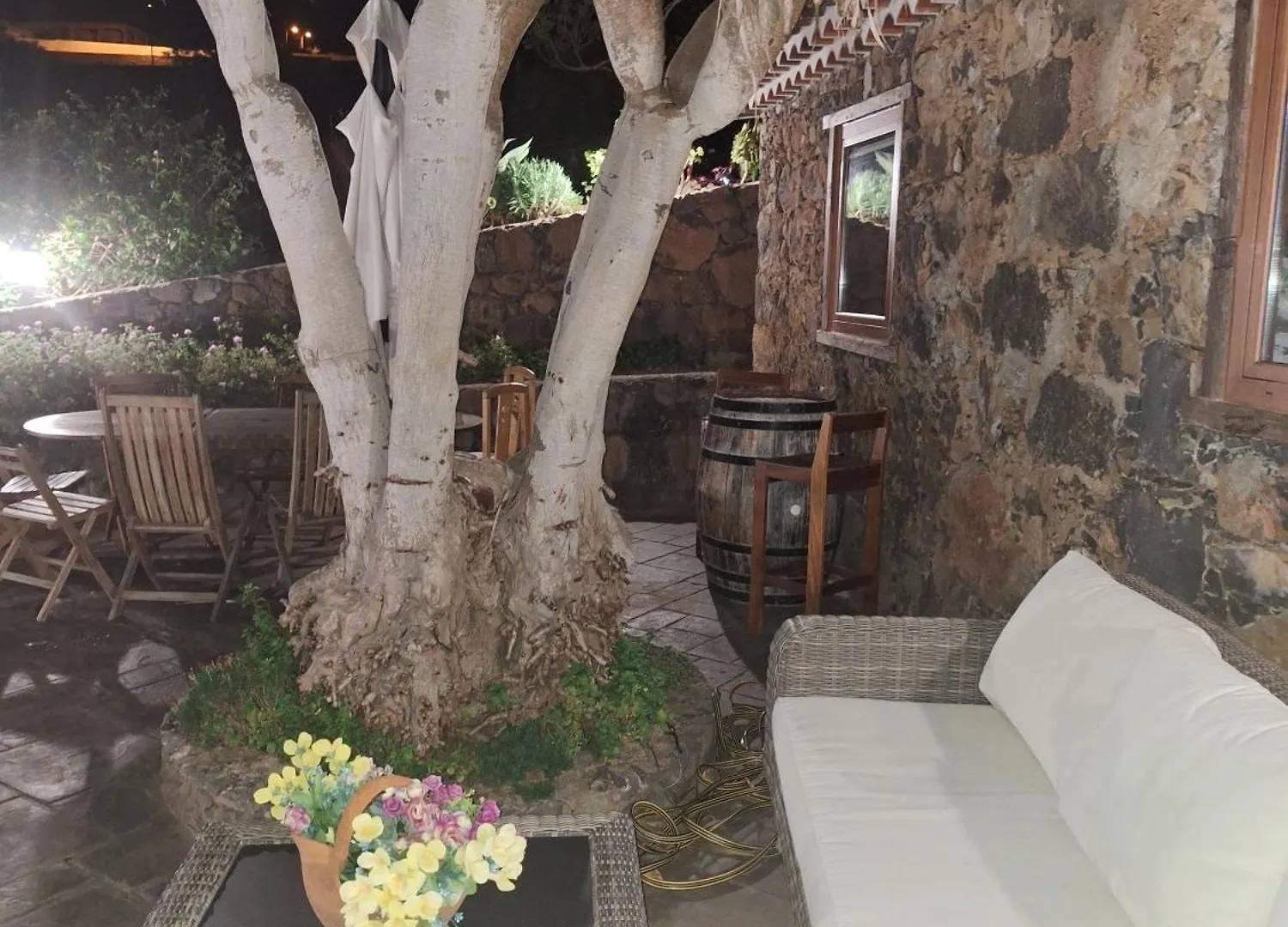 Rural Escape W/Stunning Views, Jacuzzi And Sauna La Laguna  0*, La Laguna (Tenerife)